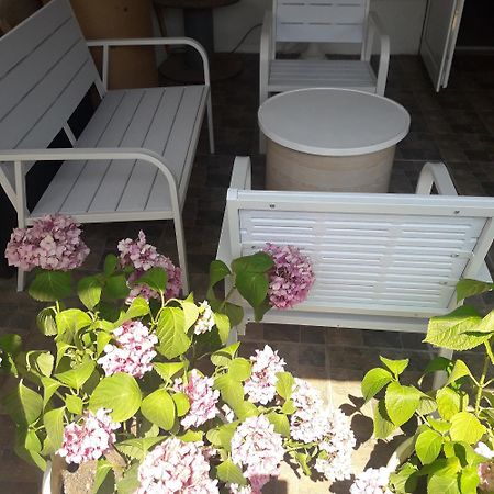 Apartmani Ниш Экстерьер фото