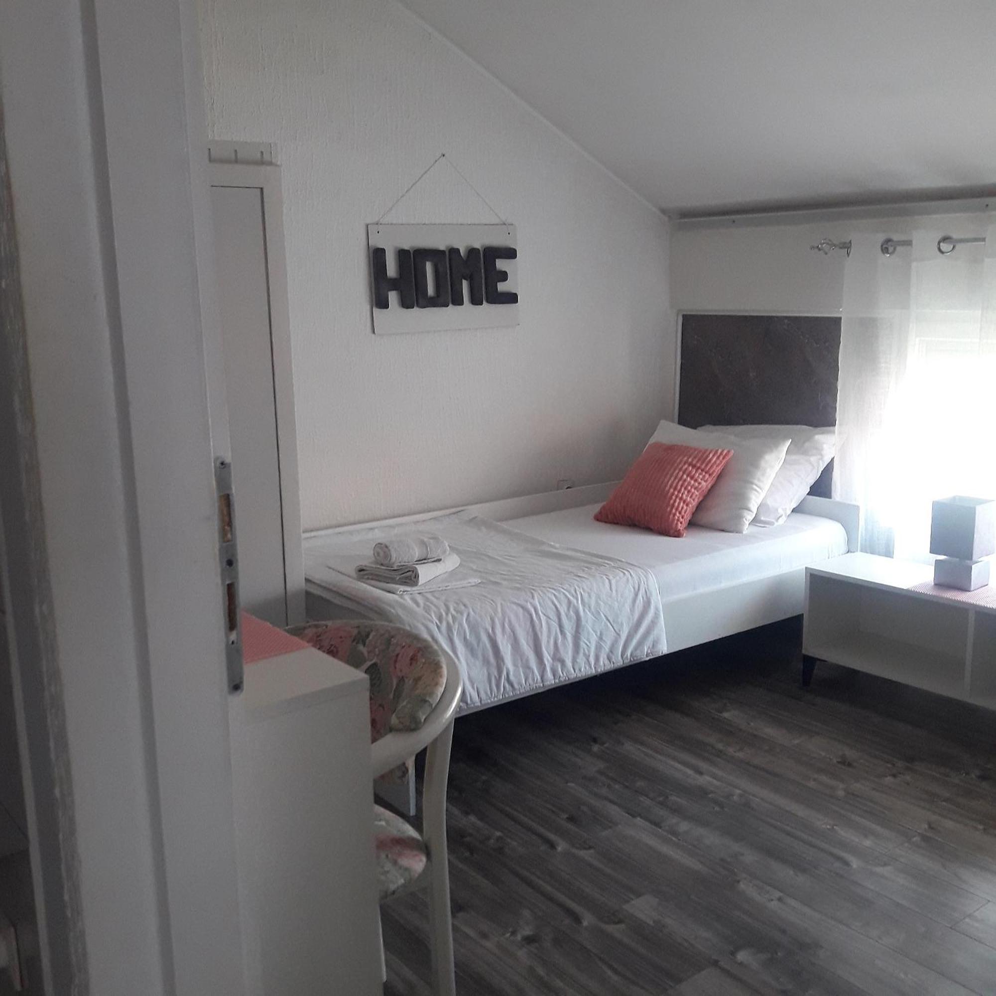 Apartmani Ниш Экстерьер фото